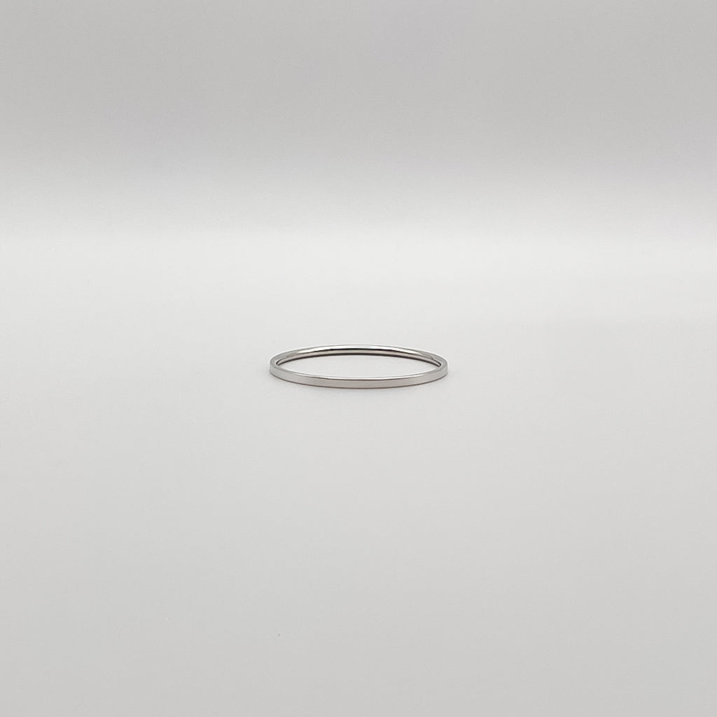 1mm Classic Flat Band